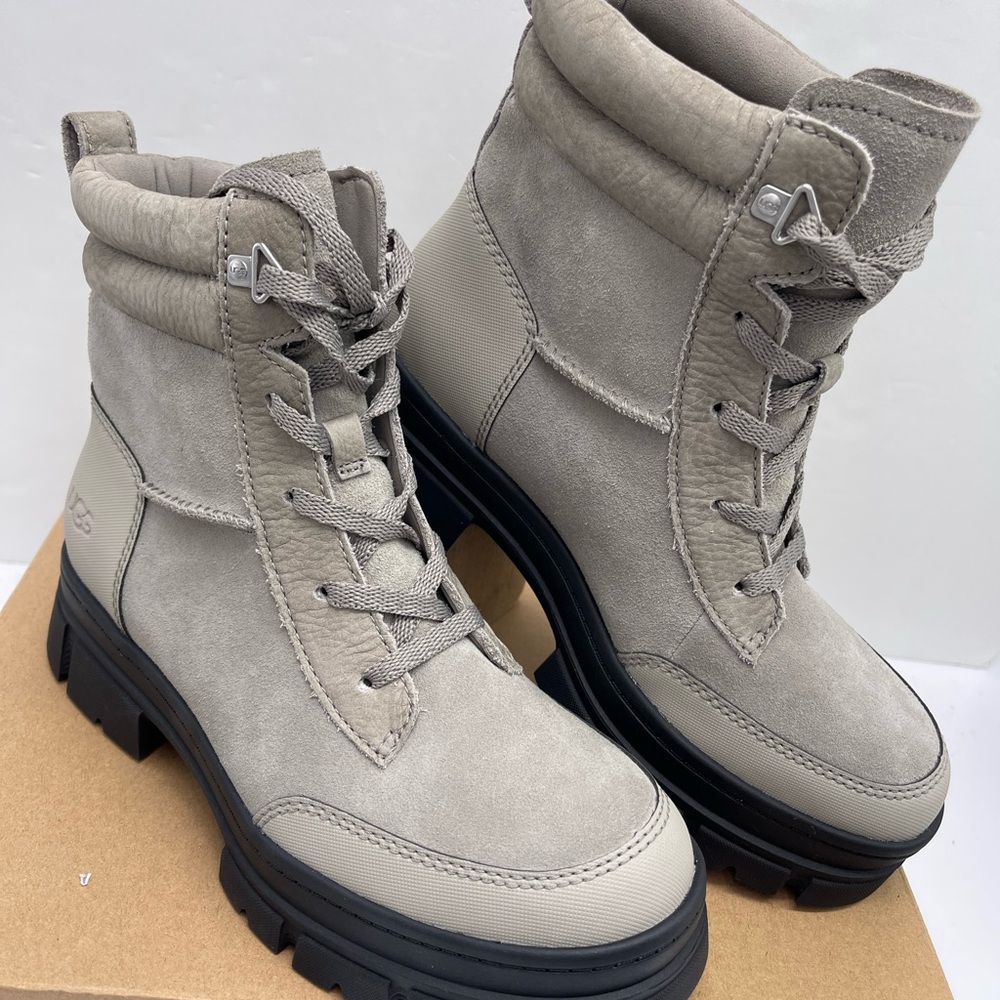 UGG WMNS Lace-Up 
W ASHTON WEATHERIZED LACE UP Cobble Grey - Kicks Machine Boots - Picture 4 of 16